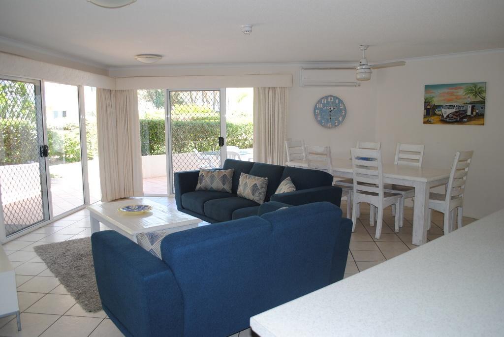 Surfside On The Beach Buddina Esterno foto