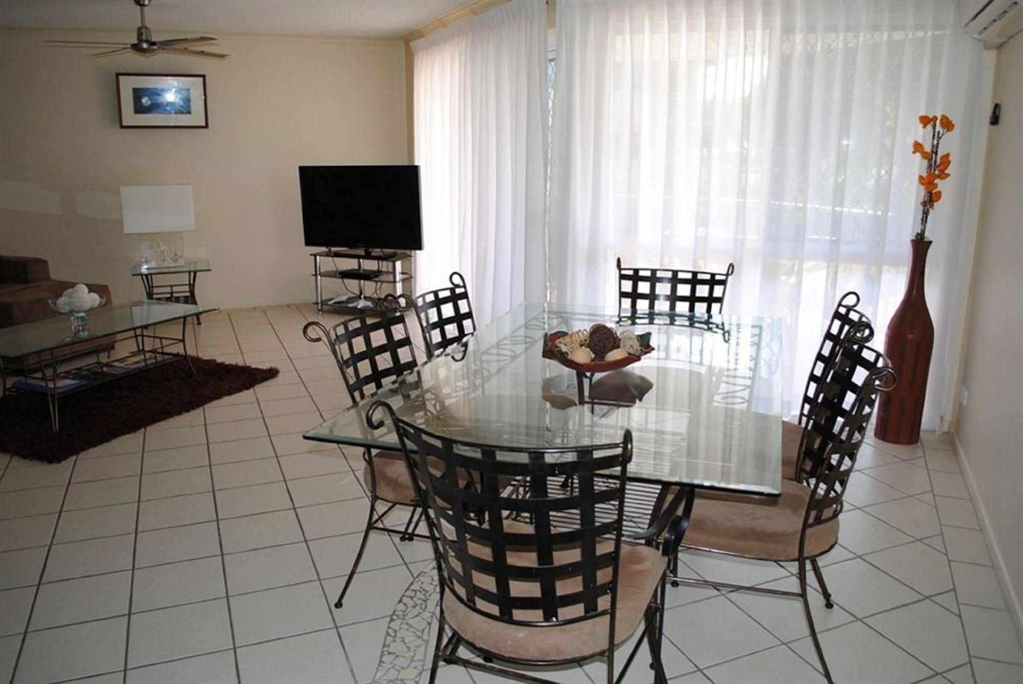 Surfside On The Beach Buddina Esterno foto