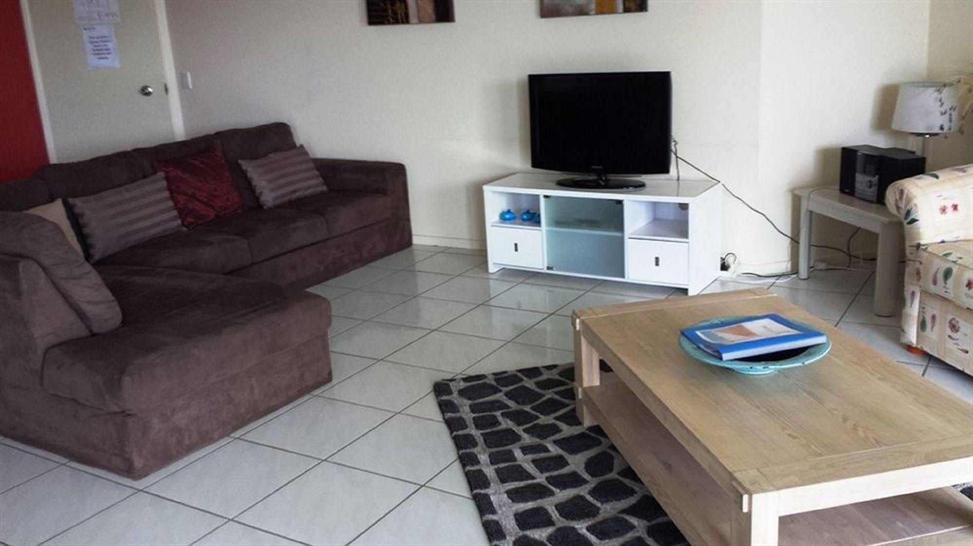 Surfside On The Beach Buddina Esterno foto