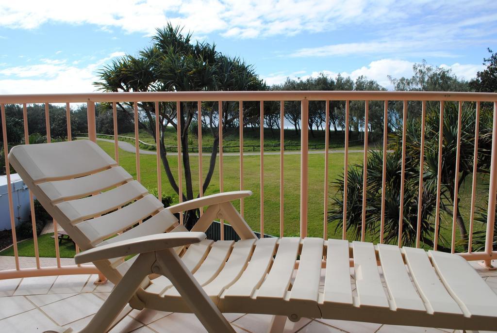 Surfside On The Beach Buddina Esterno foto