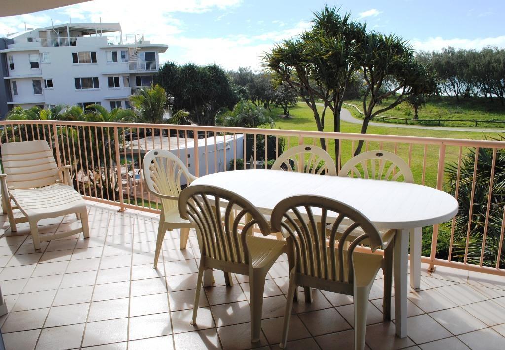 Surfside On The Beach Buddina Esterno foto